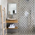 アパート Gallery Luxury & Rooms-only Adults