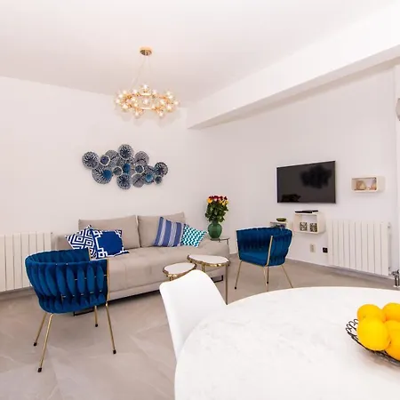 Appartamento Gallery Luxury & Rooms-only Adults *