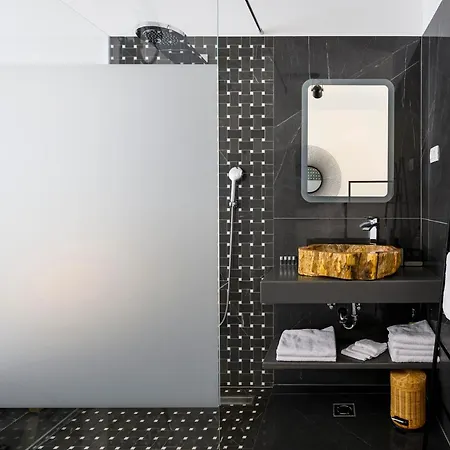 Gallery Luxury & Rooms-only Adults Apartmán Split