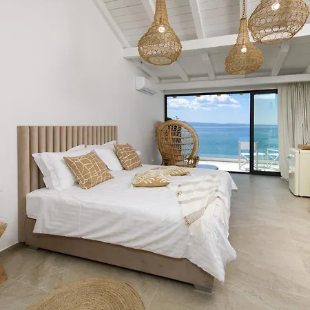 Gallery Luxury & Rooms-only Adults