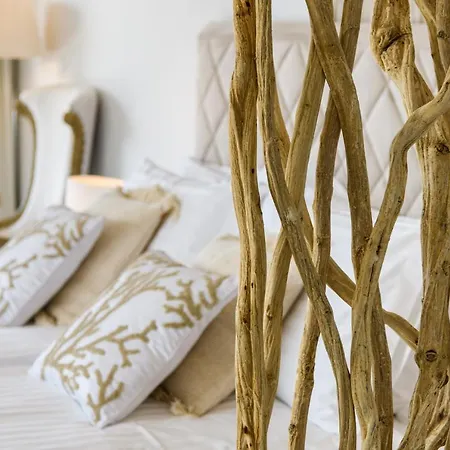 Gallery Luxury & Rooms-only Adults Апартаменти *