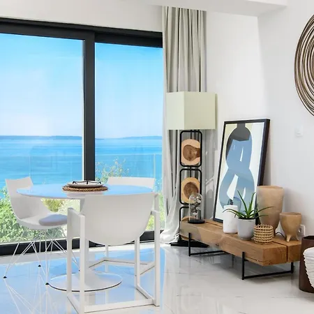 Gallery Luxury & Rooms-only Adults * Спліт