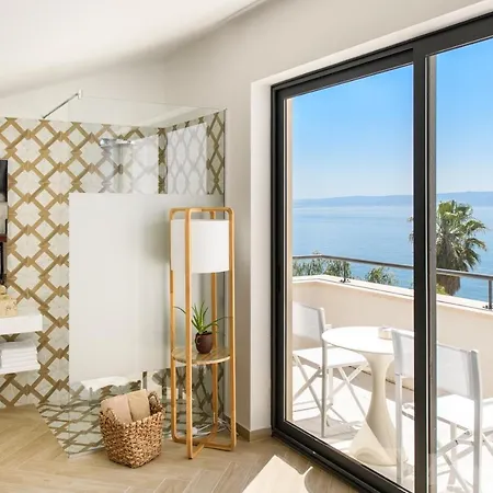 Gallery Luxury & Rooms-only Adults Appartamento