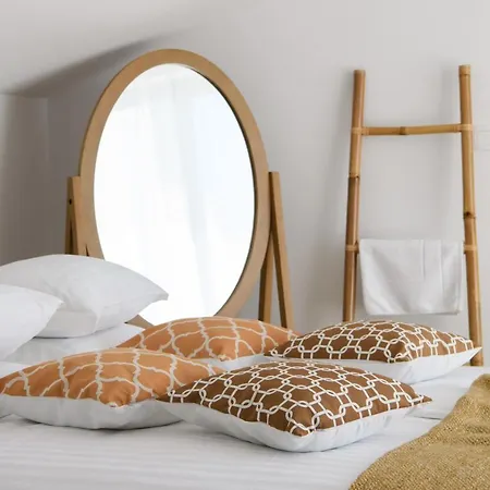 Gallery Luxury & Rooms-only Adults Апартаменти