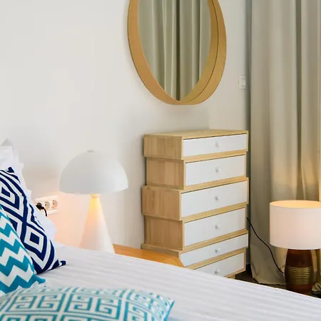 Gallery Luxury Suites & Rooms-Only Adults