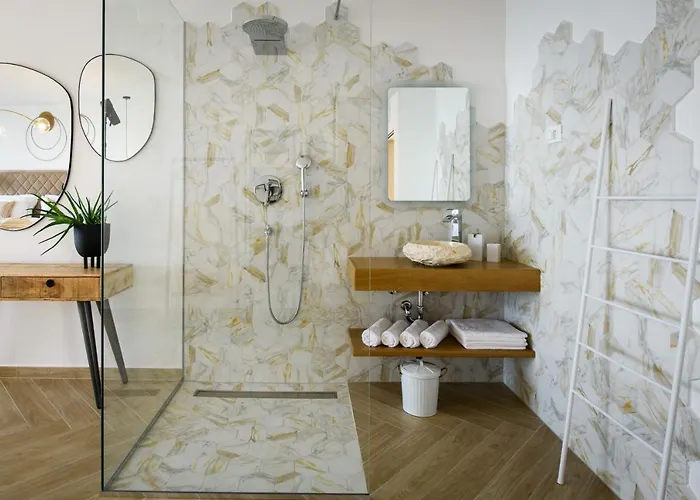 Apartment Gallery Luxury Suites & Rooms-Only Adults *