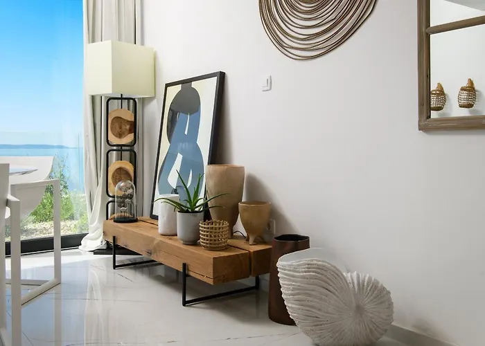 Gallery Luxury Suites & Rooms-Only Adults Apartment